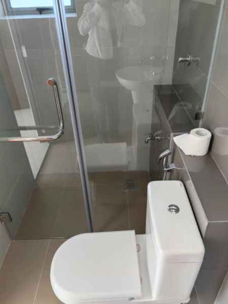 Bathroom - (G07) Apartment for sale in Canterbury Golf Residences Piliyandala