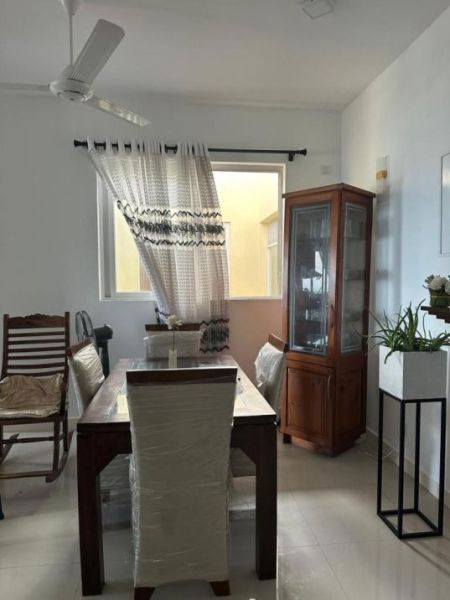 Dining room - 3 Bedroom apartment for sale in Dehiwala for Rs. 38 million (negotiable)