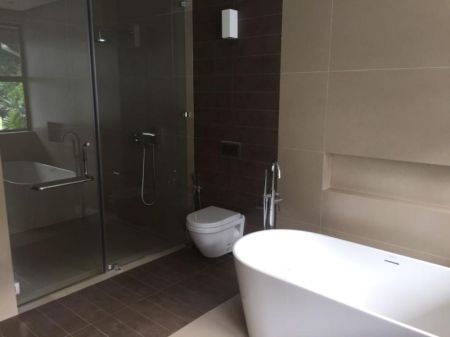 Bathroom - Modern Luxury villa in close proximity to Overseas school (OSS) of Palawatte, Battaramulla