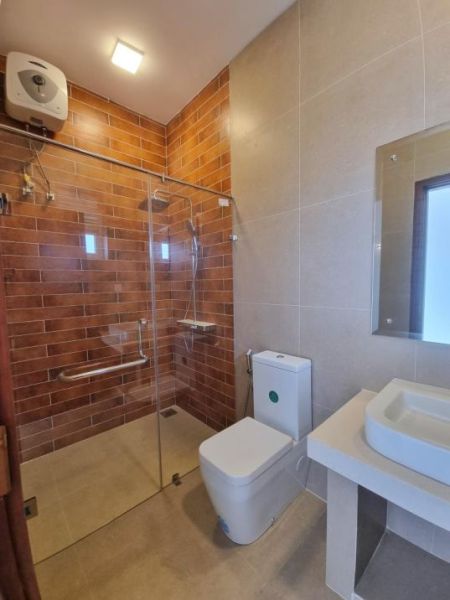 Bathroom - Highest-Quality BRAND-NEW 4 Bedroom APARTMENT for SALE in DEHIWALA 