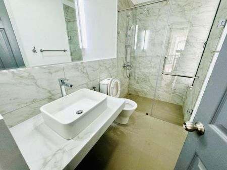 Bathroom - (SE1175) 3 Bedroom house for sale in Thalawathugoda for Rs. 55 million (negotiable)