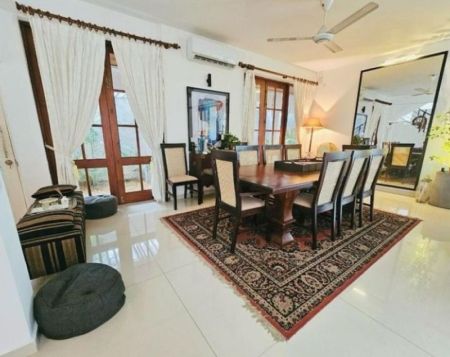 Living Room - Dehiwala| 4BR House| Fully furnished| Rent