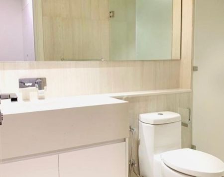 Bathroom - Colombo City Centre| 2BR Apartment| Fully furnished| Rent