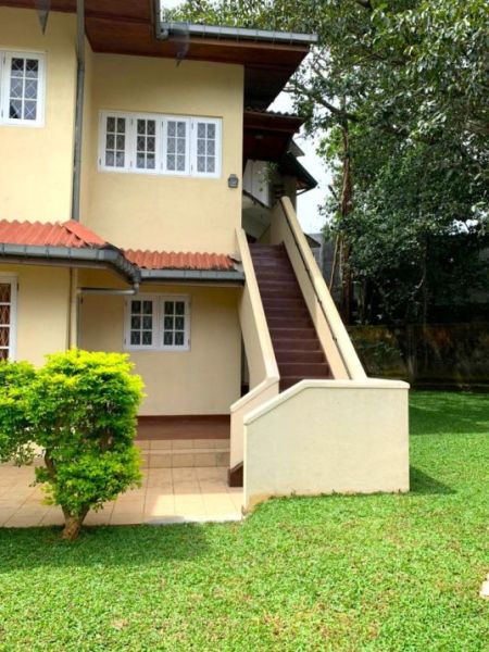 Living Room - Elegant Six-Bedroom House for Sale in Kandy – 28.5 Perches 