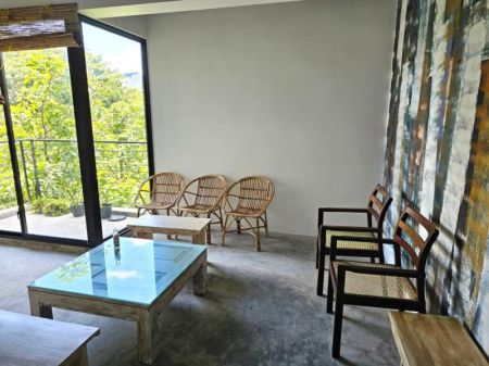 Dining room - Stylish Bohemian Apartment for Rent in Colombo 08 – Fully Loaded Amenities 