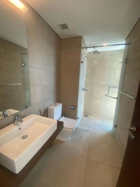 Bathroom - Apartment for Rent in Colombo 02