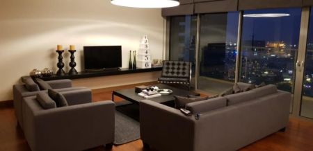 Living Room - Luxurious Shangri-La Apartment for Rent – Colombo 2, Harbour View 