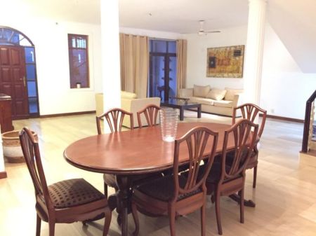 Dining room - Borella - Colombo 08 Elegantly Furnished Large House for Rent