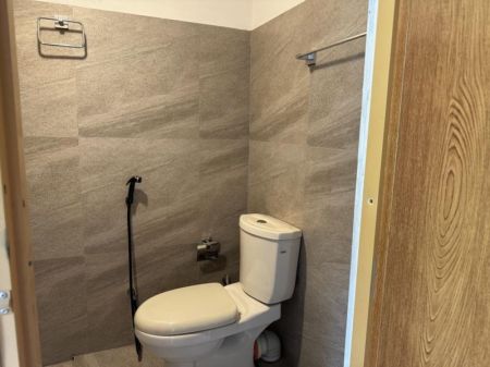 Bathroom - Colombo 7 | Close to CIS | Furnished | 3BR | 200K 