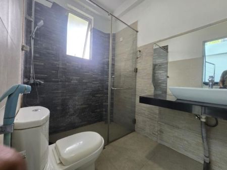 Bathroom - 6 Bedroom Two-unit House in Thalahena, Malabe (SH 15072)