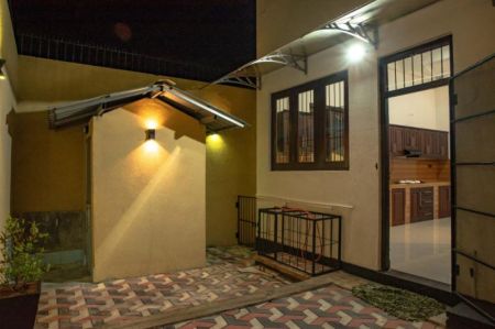 Exterior - Architecturally Designed Brand New House for Sale in Piliyandala – Overlooking Bolgoda River