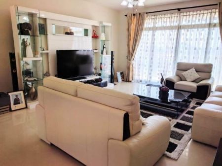 Living Room - 4 Bedrooms Apartment For Sale In Havelock City Colombo 05