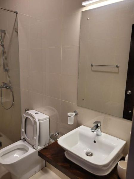 Bathroom - 3 Bedroom Apartment for Rent in Colombo 7, R81389