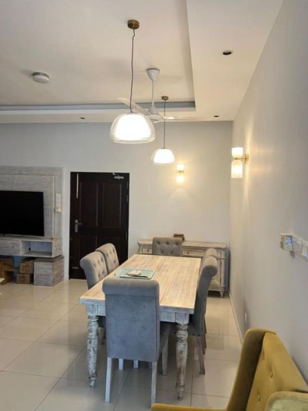 Dining room - 3 Bedroom Apartment For rent in Colombo 7, R81390