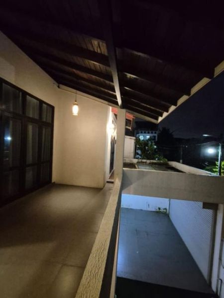 Balcony - ￭ Rajagiriya ￭ 5 bedrooms ￭ House for Rent ￭ (NK556)