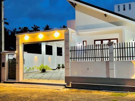 Exterior - Very Beautiful Single Story 3 BR Nice Brand New House For Sale Negombo