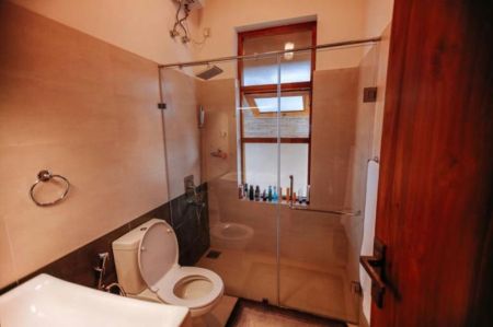 Bathroom - 04 Bedroom Furnished 02 Storied House for Sale in Thalawathugoda (A1938)