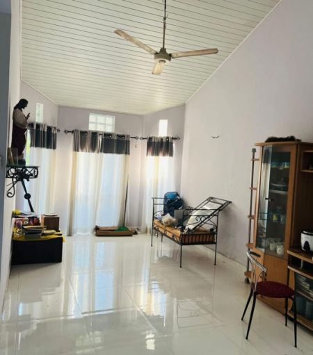 Dining room - 6 Perch 3 BR House in a Gated Community for Sale in Battaramulla for Rs.30 Million CVVV-A2