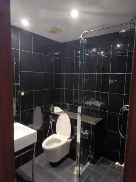 Bathroom - 3 Bedroom apartment for rent in Rajagiriya for Rs. 2.75 lakhs (Per Month)