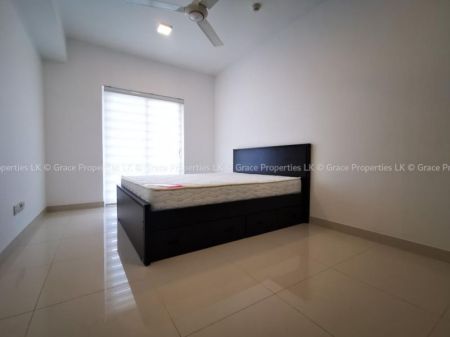 Bathroom - 3 Bedroom apartment for rent in Battaramulla