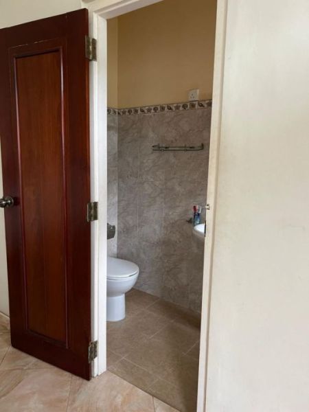 Bathroom - Semi Furnished High Residential Area House For Rent In Nugegoda