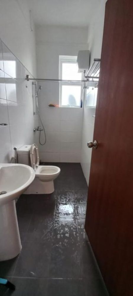 Bathroom - 2 BEDROOM Condo| NAWALA| 43 Mil Only