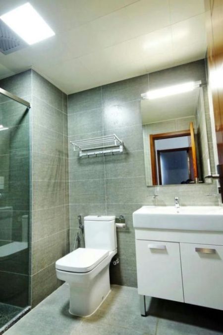 Bathroom - Astoria - 02 Bedroom Furnished Apartment for Sale in Colombo 03 (A1381)