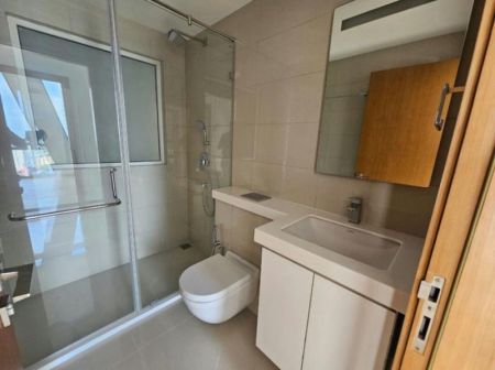 Bathroom - Altair - 04 Bedroom Unfurnished Apartment for Sale in Colombo 02 (A2513)