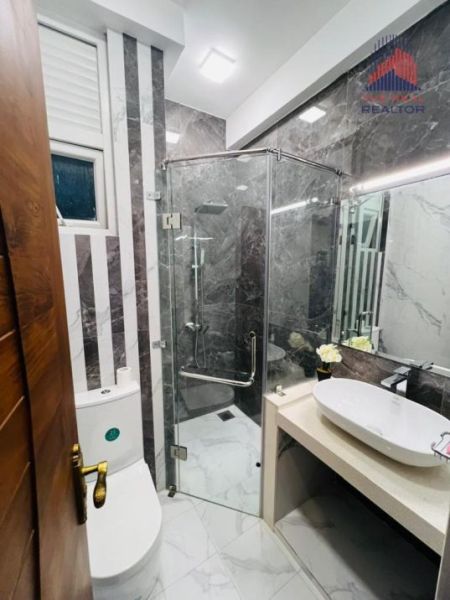 Bathroom - Brand new 03 Bedroom apartment for sale in Dehiwala