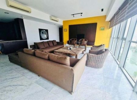 Living Room - Emperor – 04 Bedroom Furnished Penthouse for Sale in Colombo 03 (A3697)