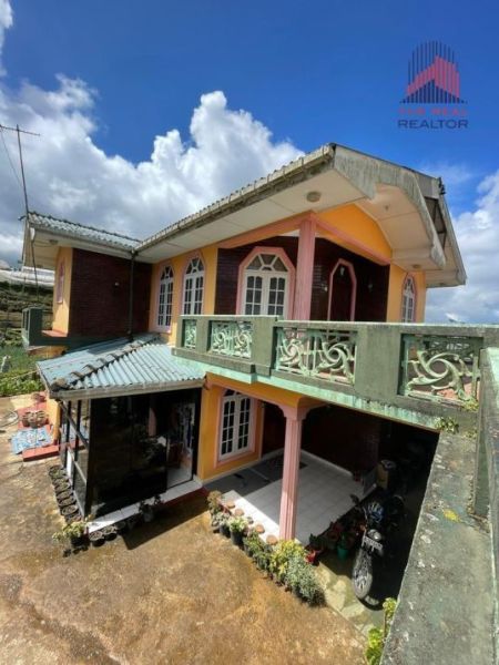 Living Room - 02 storied house built on 23 perch for sale in Nuwara eliya.