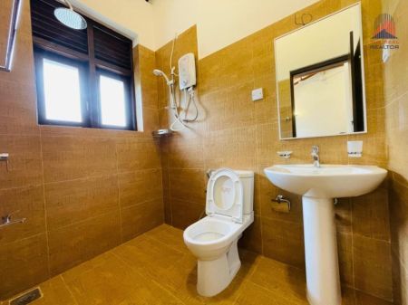 Bathroom - Unfurnished 06 Bedroom Brand New House for Rent in Thimbirigasyaya - Colombo 05