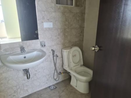 Bathroom - Brand new Apartment Sale Colombo 6