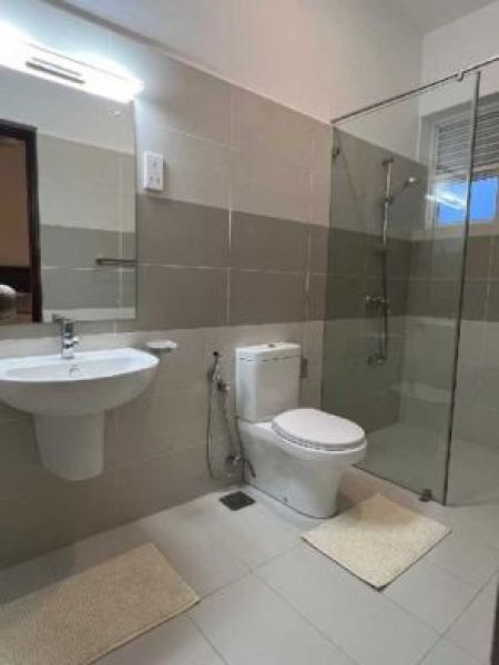 Bathroom - Apartment for rent in Rajagiriya 