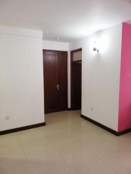 Kitchen - Luxury apartment for sale in Nugegoda 