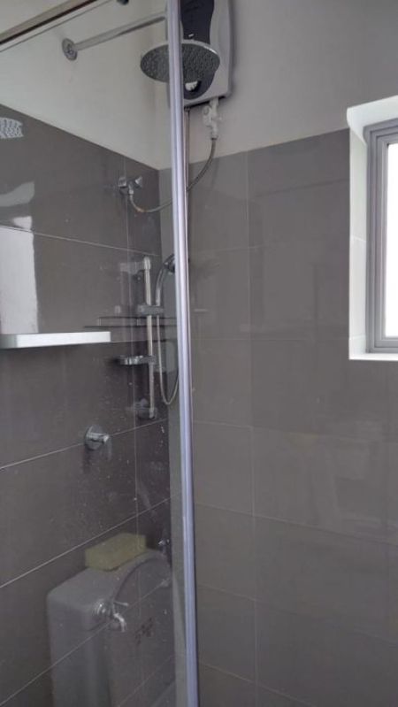 Bathroom - 2BR Unfurnished Apartment At Cantabury Garden, Piliyandala  (la 542)