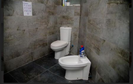 Bathroom - 4BR House for Rent in Colombo 5