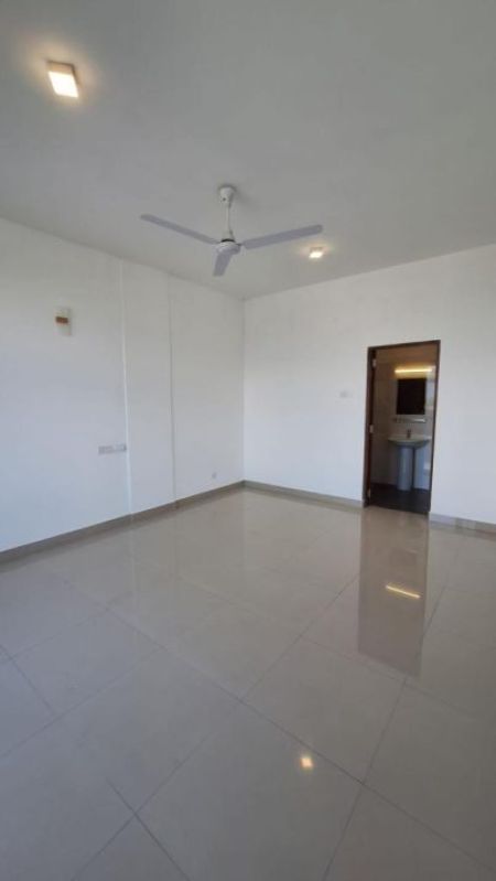 Bathroom - ￭ Barrington ￭ 03 Bedrooms ￭  Apartment for Sale ￭ (NK782)