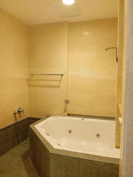 Bathroom - ￭ Monarch ￭ 02 Bedrooms ￭  Apartment For Rent ￭ (NK788)