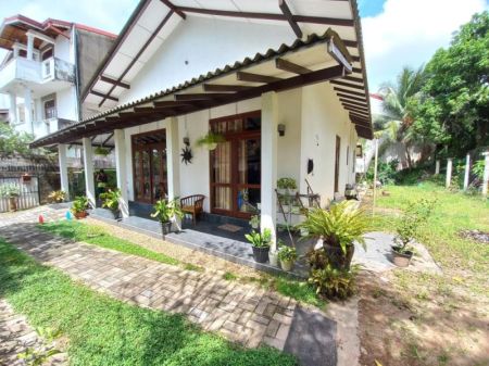 Living Room - 20 Perch House for SALE in Rajagiriya / Kalapuluwawa Rd - Code HJ002