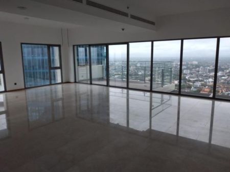 Living Room - Altair – 03 Bedroom Unfurnished Apartment for Sale in Colombo 02 (A1066)