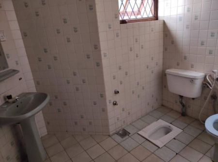 Bathroom - House For Sale In Nugegoda ( File Number 2999b ) 