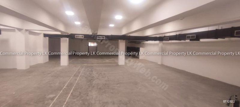  Commercial for sale/rent