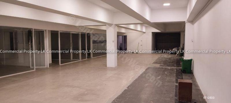  Commercial for sale/rent