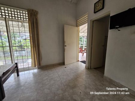 Living Room - House for Sale in Gated Community – Millennium City – Athurugiriya | LKR 31 Million | KO-713