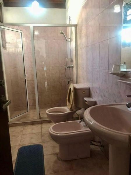 Bathroom - 05 Bedroom Furnished 03 Storied House for Rent in Nawala (A2978)