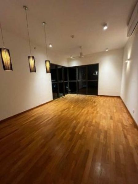 Kitchen - Unfurnished Apartment For Rent @ 447 Luna Tower