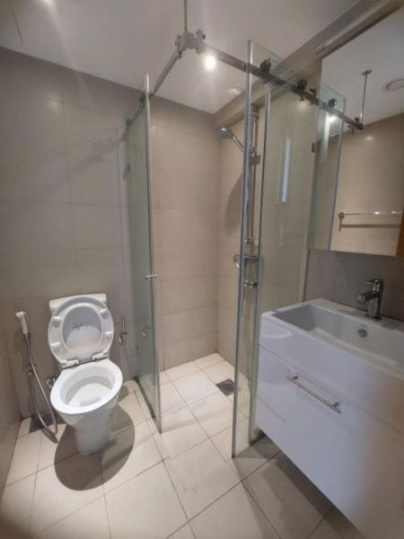 Bathroom - Apartment For Rent In Colombo 5 (file No. 2889b)