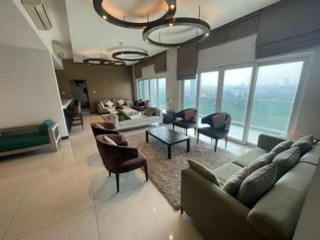 Living Room - 4 bedroom penthouse available for sale in Rajagiriya! LKR: 220 Million 