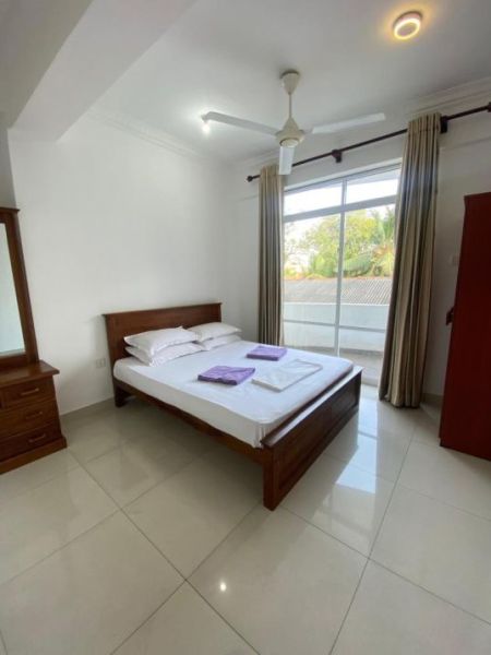 Bedroom - 3 Bedroom apartment for rent in Colombo 6 for Rs. 2.55 lakhs (Per Month) ( 102 D)